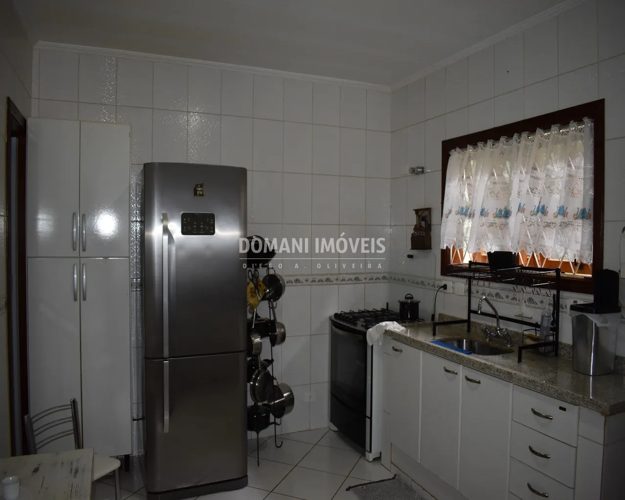 Casa à venda e para Alugar de 325 m² em Campos do Jordão, SP, Brasil