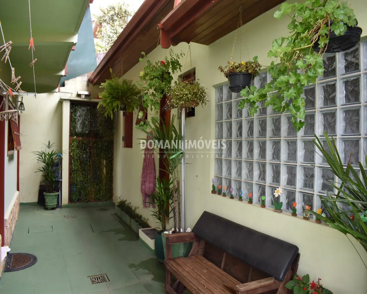 Casa à venda e para Alugar de 325 m² em Campos do Jordão, SP, Brasil