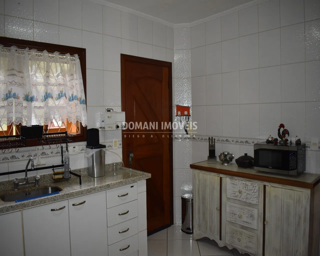 Casa à venda e para Alugar de 325 m² em Campos do Jordão, SP, Brasil