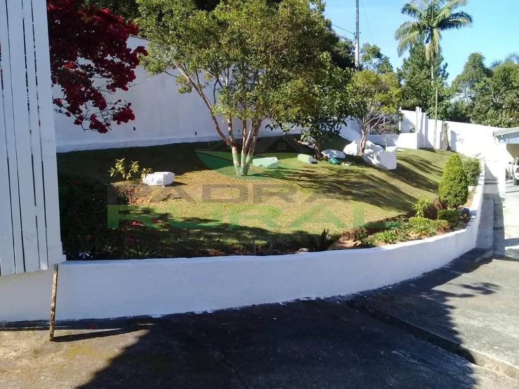 Country home for sale of 2,400 m² in São Roque, SP, Brazil