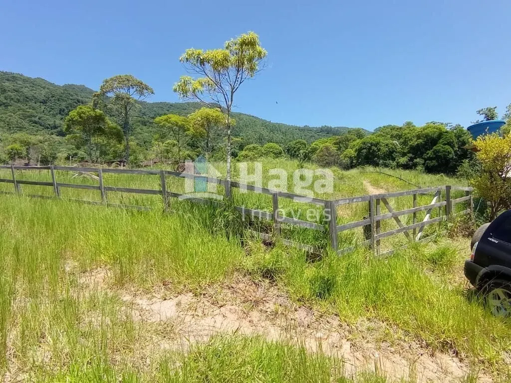 Terreno à venda de 1 ha em Canelinha, SC, Brasil