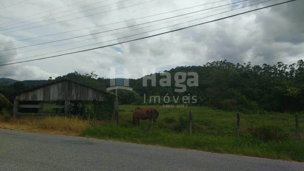 Terreno à venda de 2.090 m² em Guabiruba, SC, Brasil