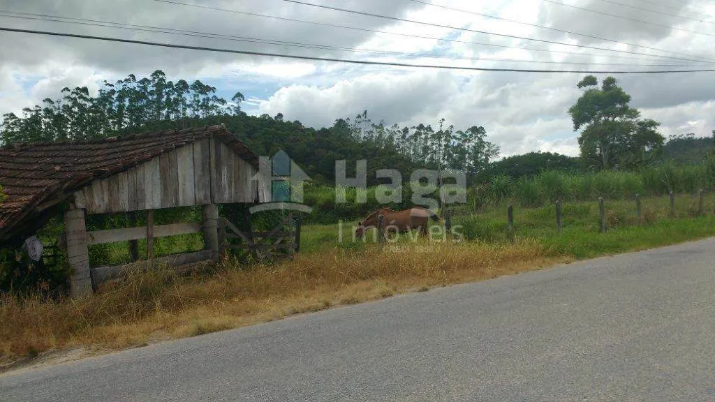 Terreno à venda de 2.090 m² em Guabiruba, SC, Brasil