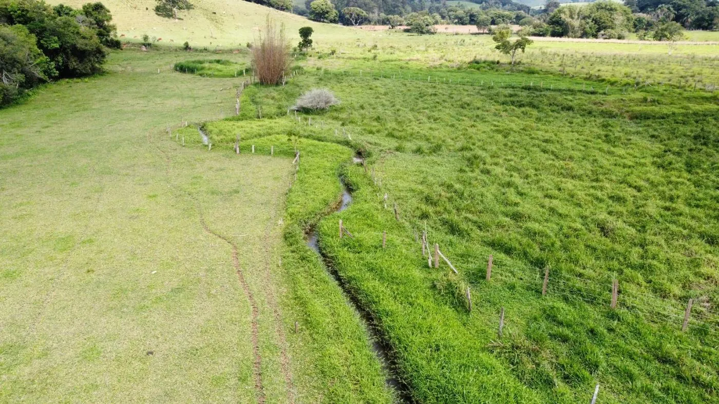 Terreno à venda de 3 ha em Congonhal, MG, Brasil