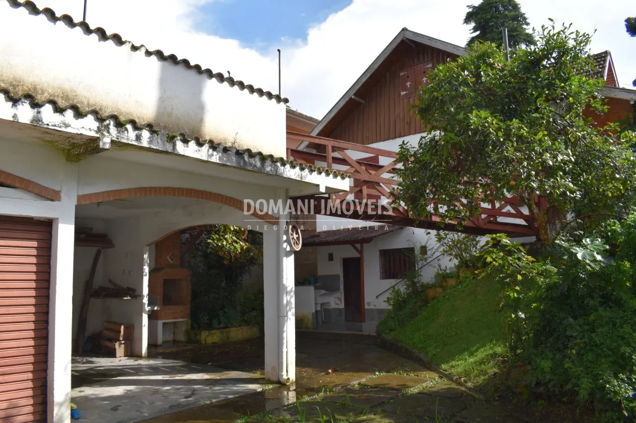 Casa à venda de 310 m² em Campos do Jordão, SP, Brasil