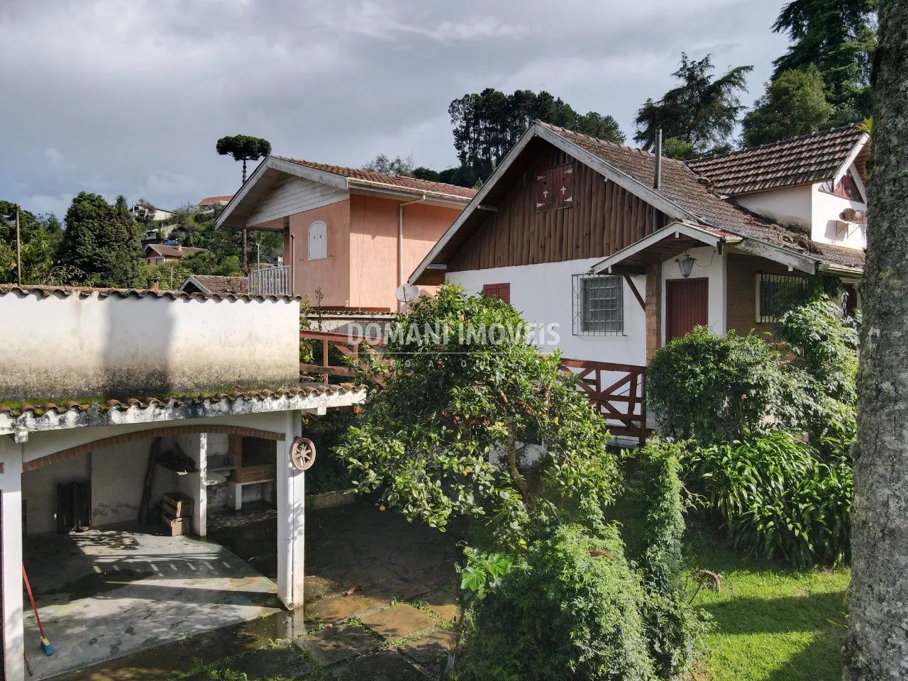Casa à venda de 310 m² em Campos do Jordão, SP, Brasil