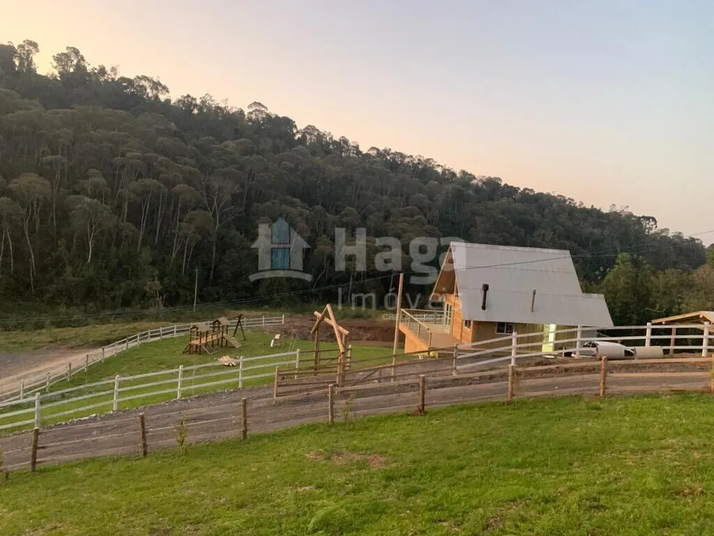 Fazenda à venda de 3.846 m² em Alfredo Wagner, SC, Brasil