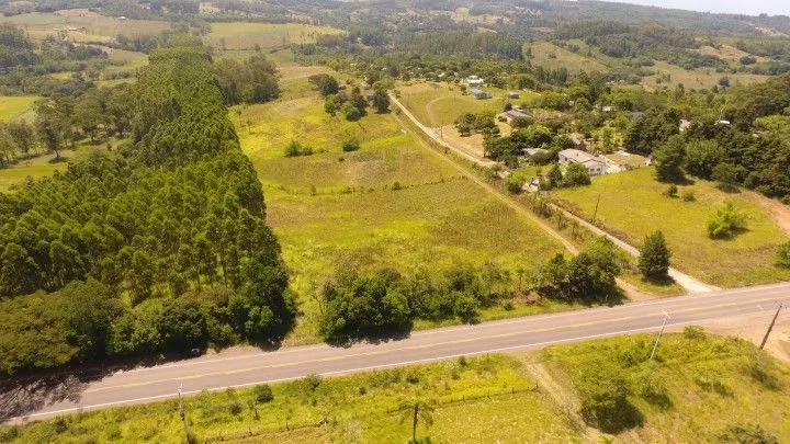Country home for sale of 2,700 m² in Gravataí, RS, Brazil