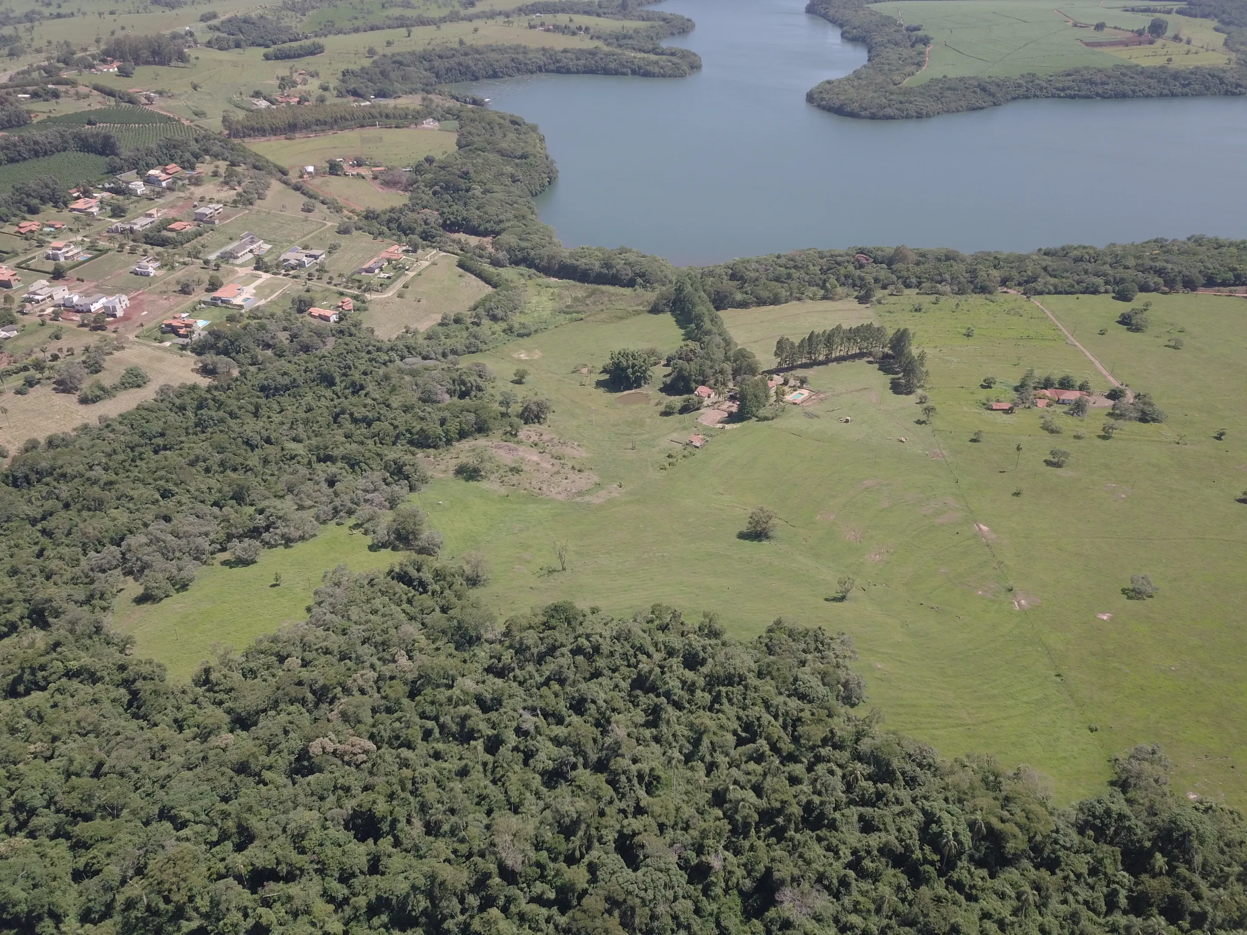 Chácara à venda de 15 ha em Piraju, SP, Brasil