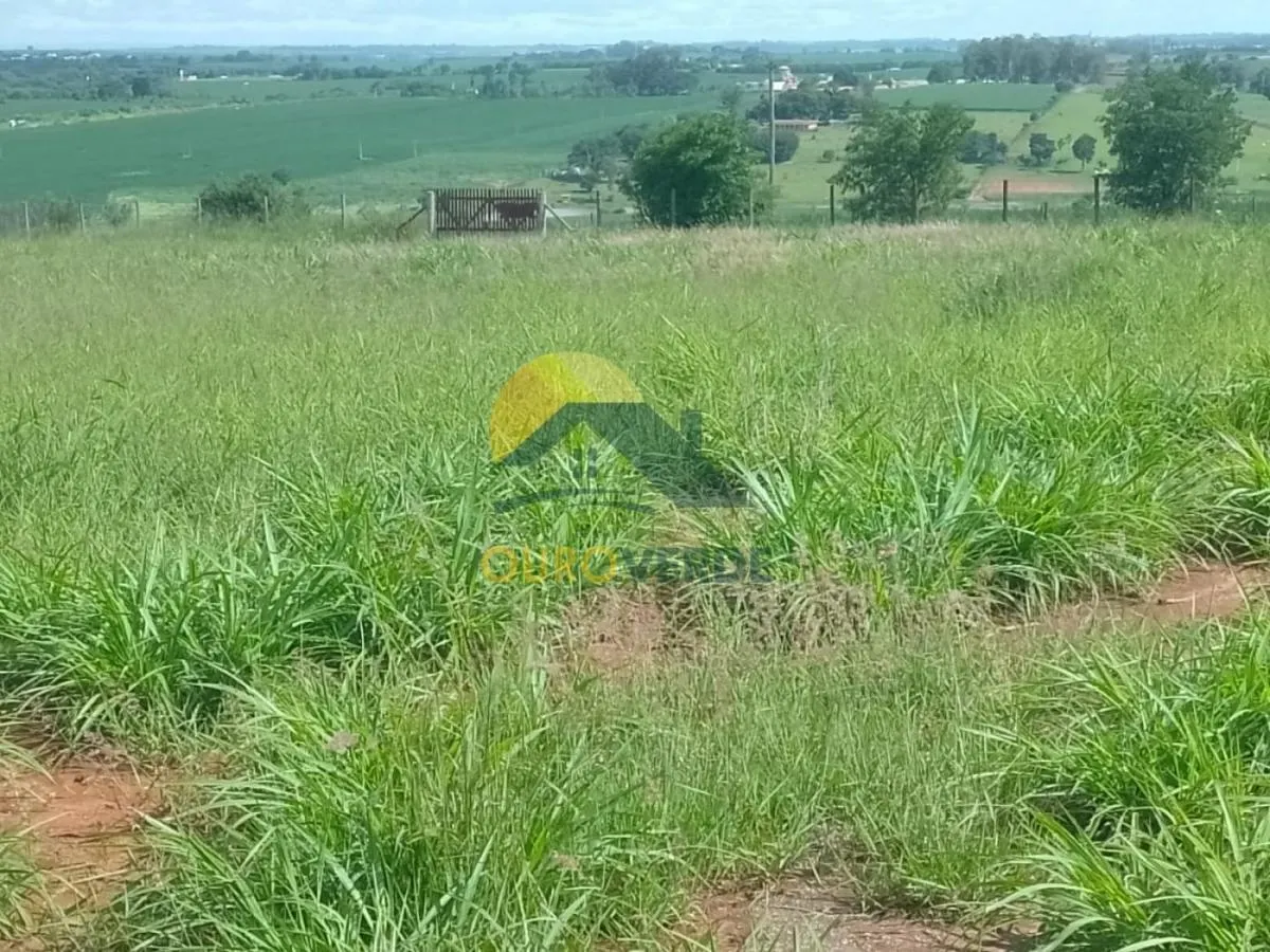 Sítio à venda de 10 ha em Porangaba, SP, Brasil