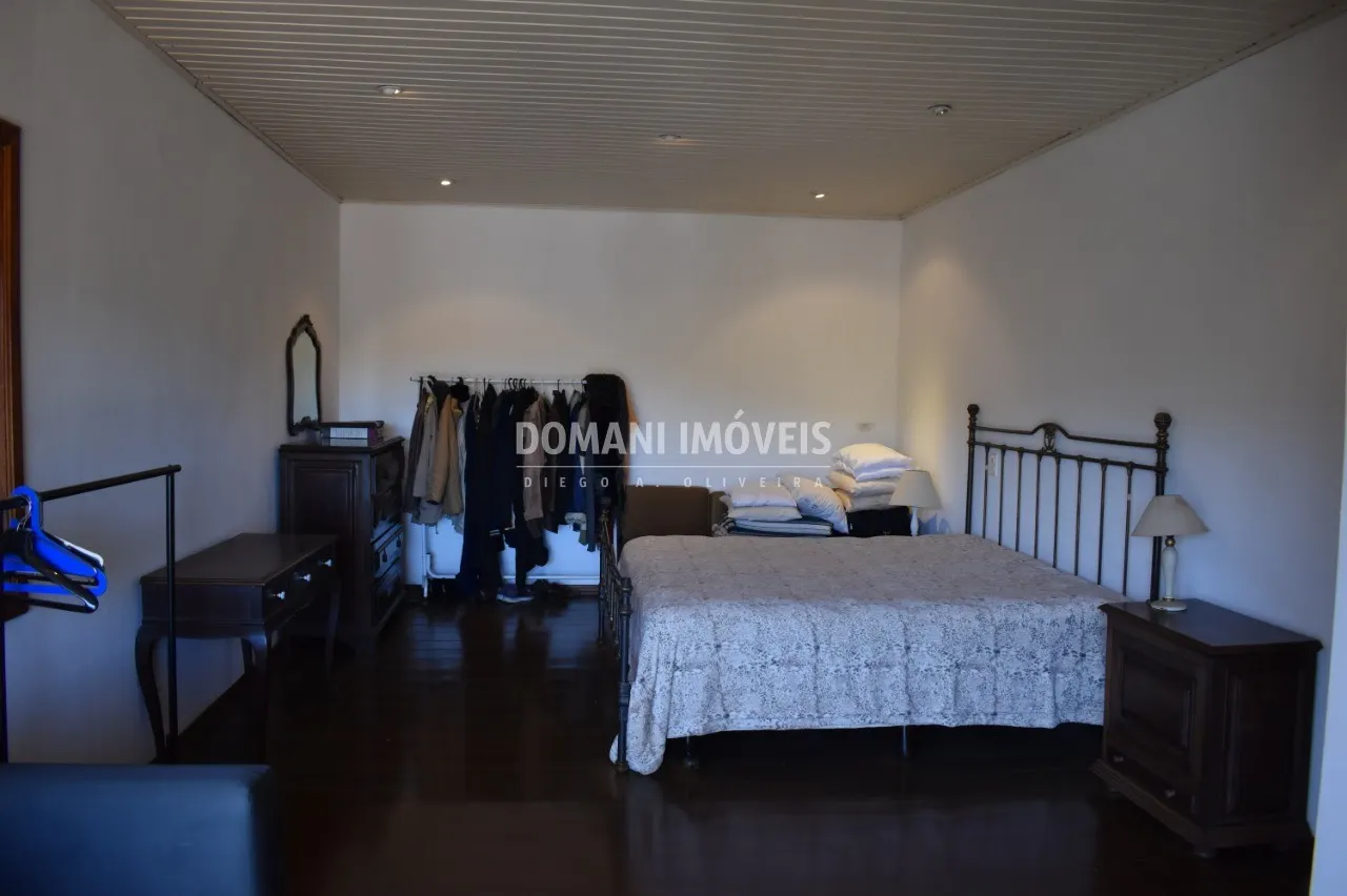 Casa à venda e para Alugar de 1.010 m² em Campos do Jordão, SP, Brasil
