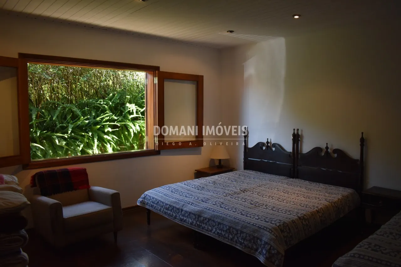 Casa à venda e para Alugar de 1.010 m² em Campos do Jordão, SP, Brasil