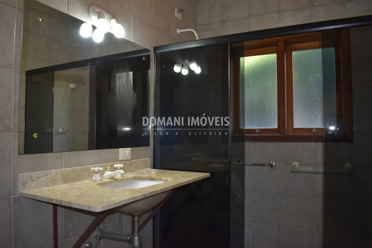 Casa à venda e para Alugar de 1.010 m² em Campos do Jordão, SP, Brasil