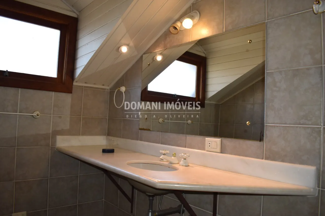 Casa à venda e para Alugar de 1.010 m² em Campos do Jordão, SP, Brasil