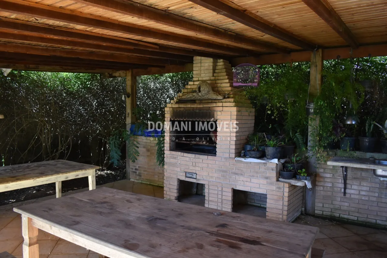 Casa à venda e para Alugar de 1.010 m² em Campos do Jordão, SP, Brasil