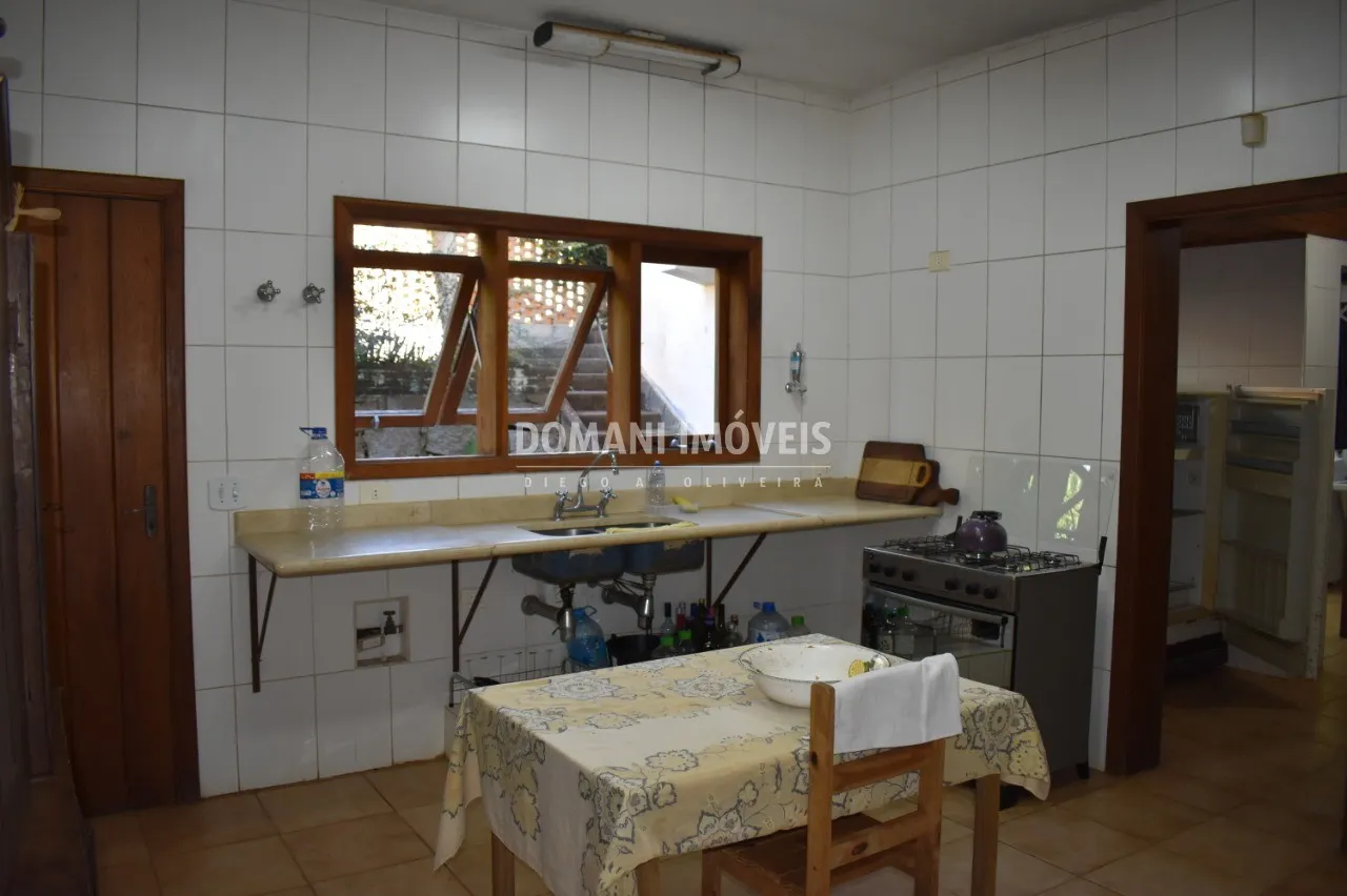 Casa à venda e para Alugar de 1.010 m² em Campos do Jordão, SP, Brasil