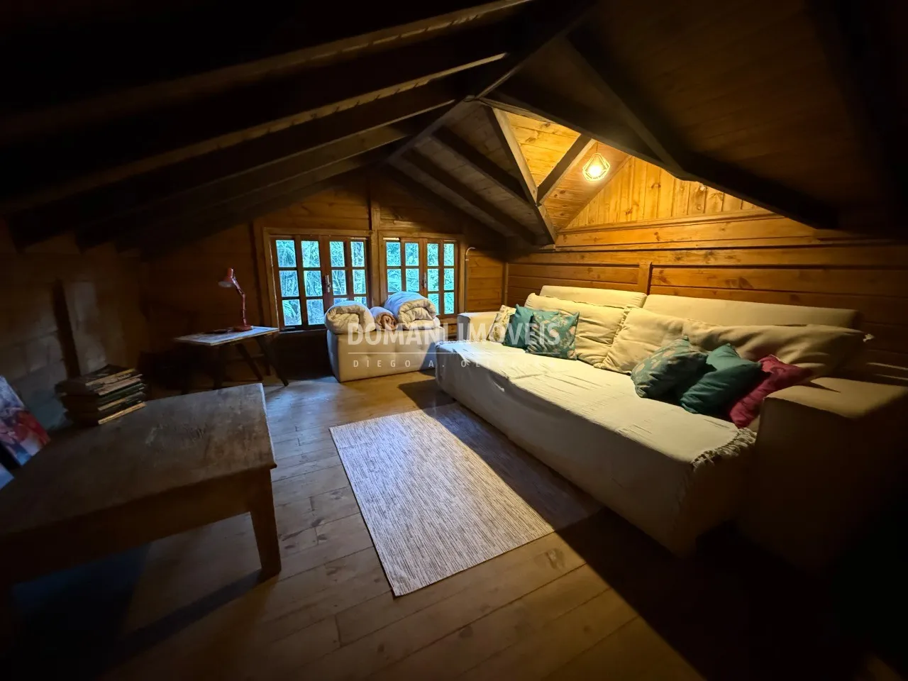 Casa à venda de 1.005 m² em Campos do Jordão, SP, Brasil