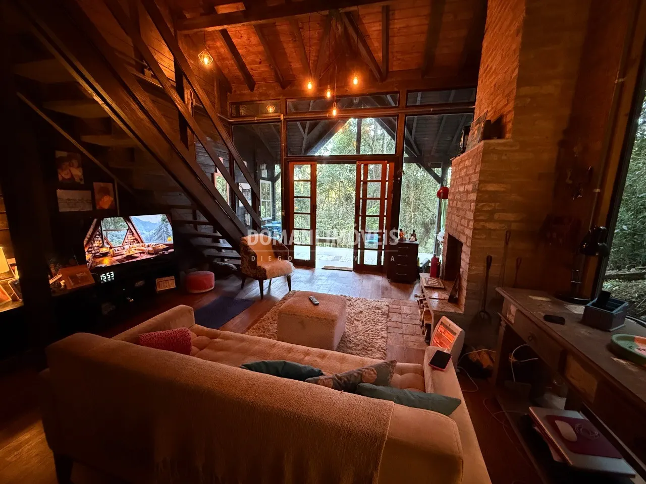 Casa à venda de 1.005 m² em Campos do Jordão, SP, Brasil