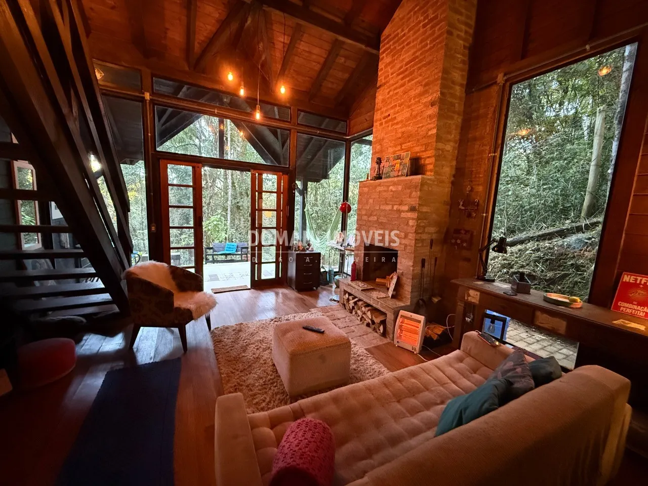 Casa à venda de 1.005 m² em Campos do Jordão, SP, Brasil