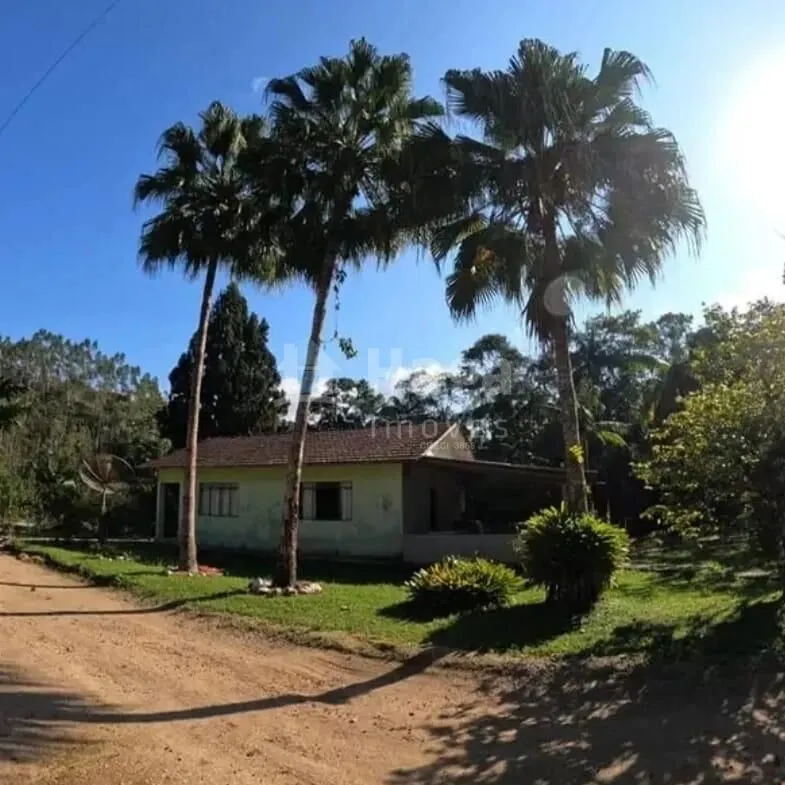 Fazenda à venda de 3 ha em Nova Trento, SC, Brasil