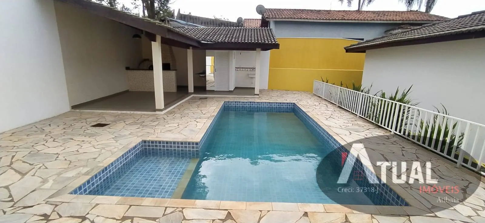 Chácara à venda de 402 m² em Mairiporã, SP, Brasil