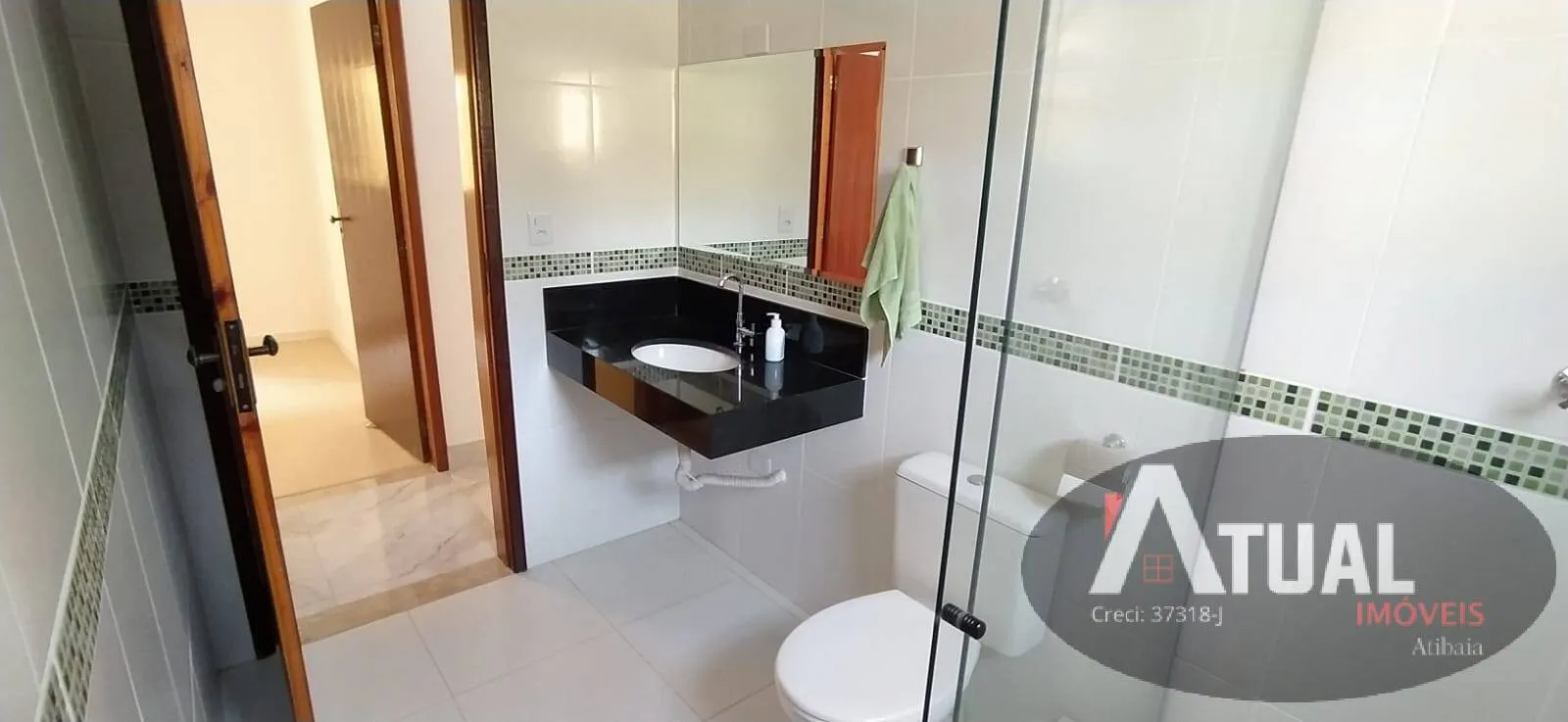 Chácara à venda de 402 m² em Mairiporã, SP, Brasil