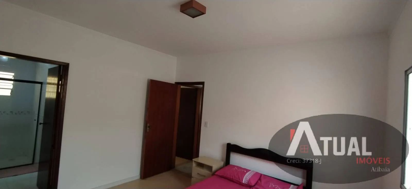 Chácara à venda de 402 m² em Mairiporã, SP, Brasil