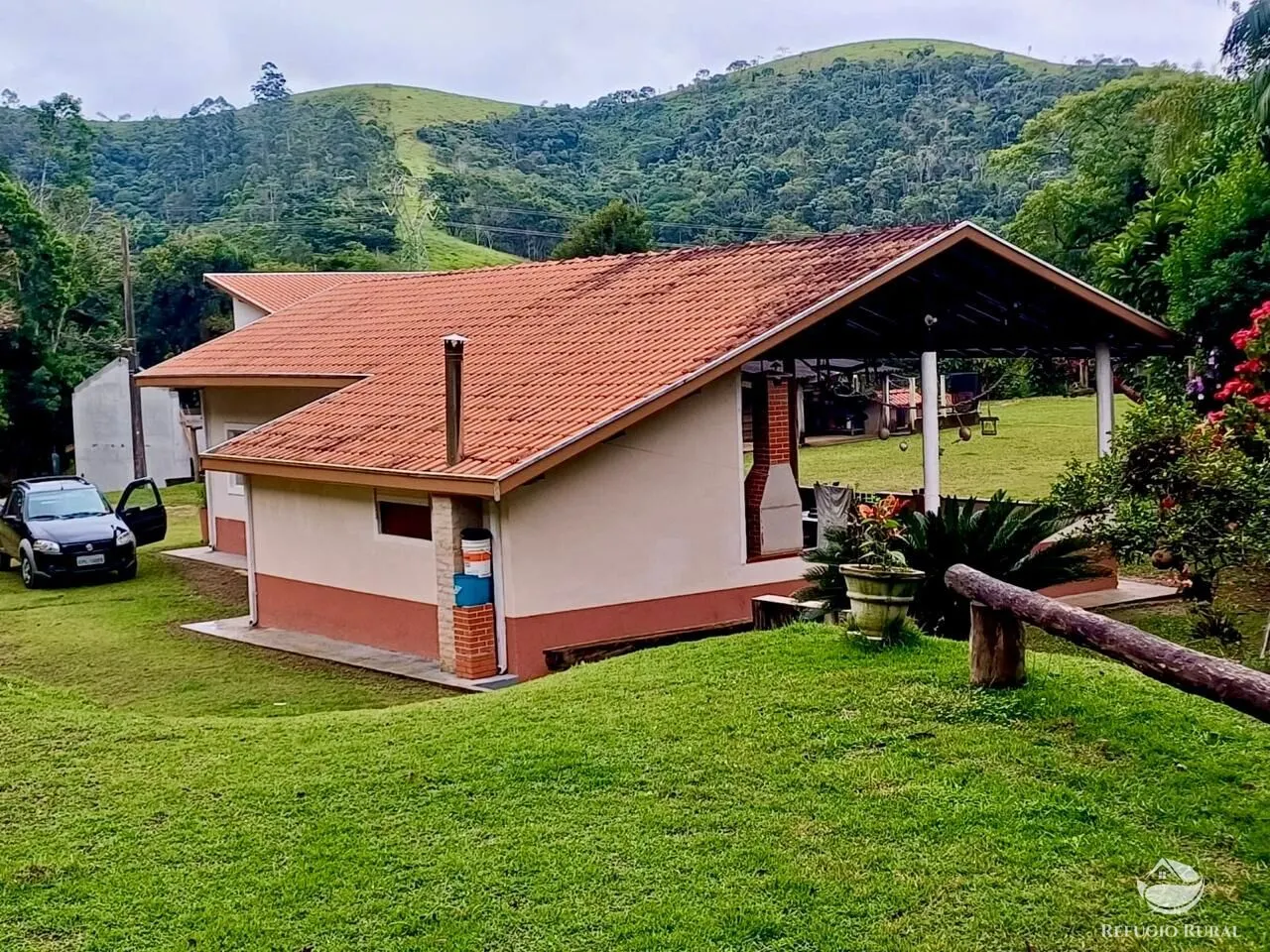 Sítio à venda de 8 ha em São José dos Campos, SP, Brasil