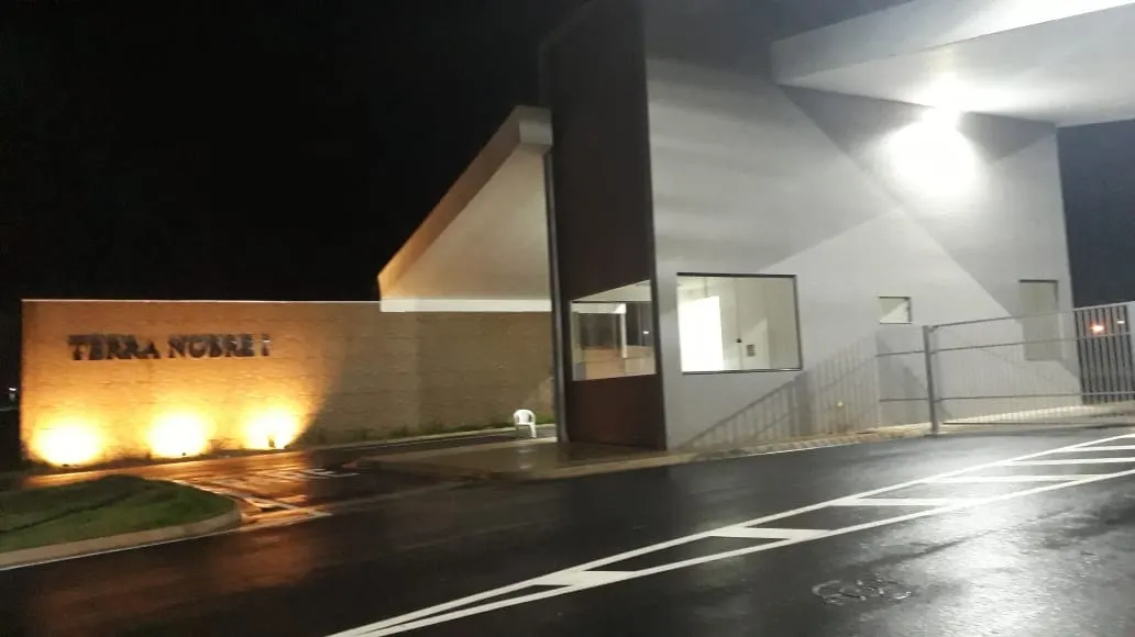 Terreno à venda de 324 m² em Araras, SP, Brasil