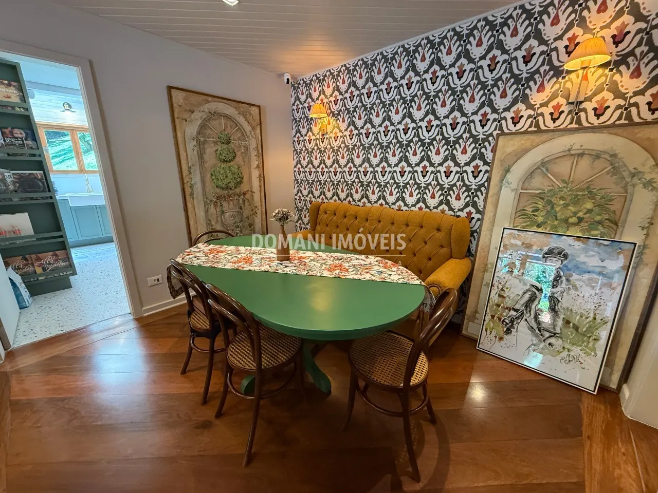 Casa à venda de 1.060 m² em Campos do Jordão, SP, Brasil