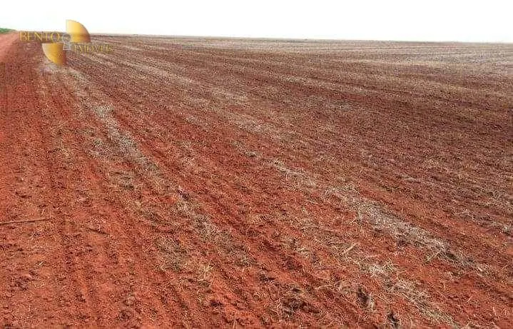 Fazenda à venda de 7.725 ha em Rosário Oeste, MT, Brasil