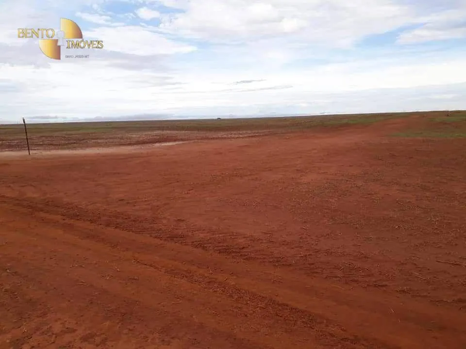 Fazenda à venda de 7.725 ha em Rosário Oeste, MT, Brasil