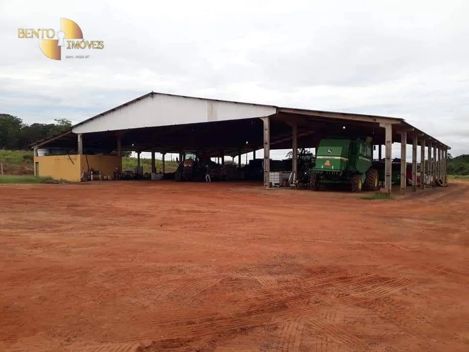 Fazenda à venda de 7.725 ha em Rosário Oeste, MT, Brasil