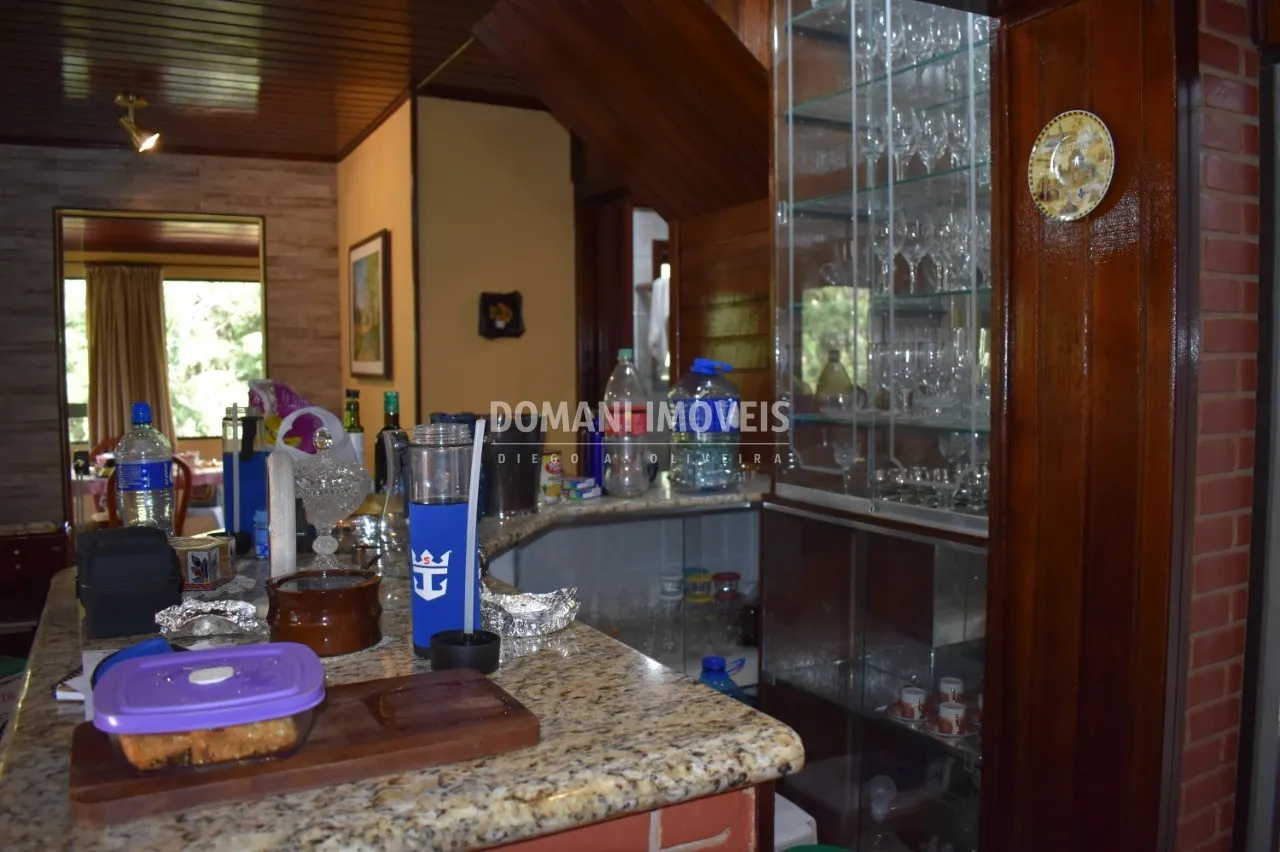Casa à venda de 272 m² em Campos do Jordão, SP, Brasil