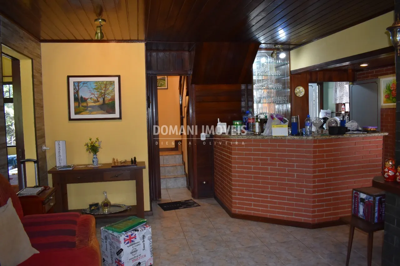 Casa à venda de 272 m² em Campos do Jordão, SP, Brasil