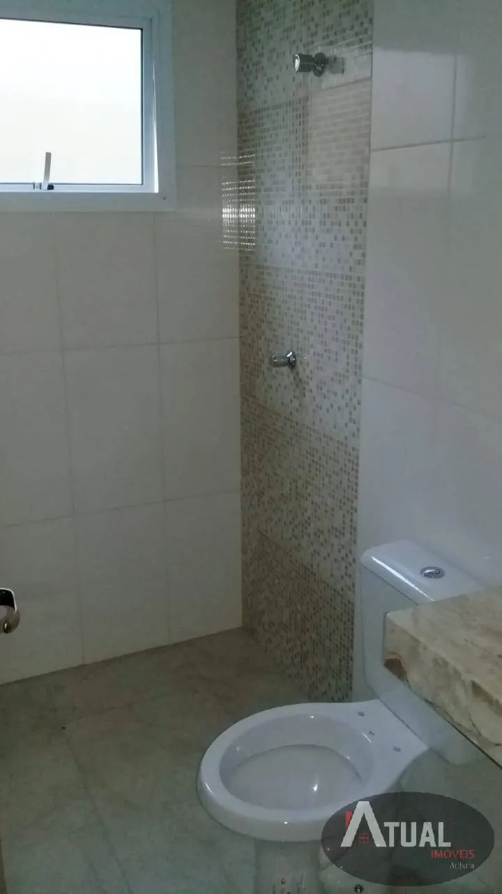 Casa à venda de 175 m² em Atibaia, SP, Brasil