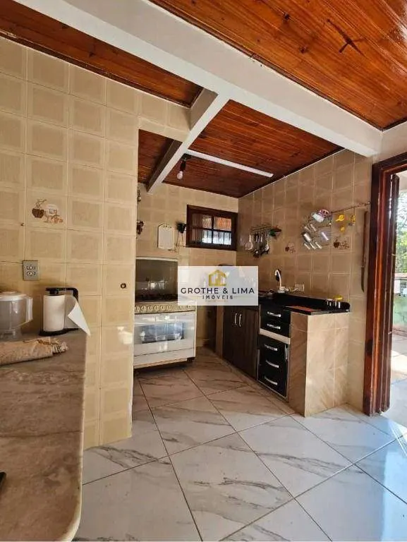 Chácara à venda de 2.400 m² em Igaratá, SP, Brasil