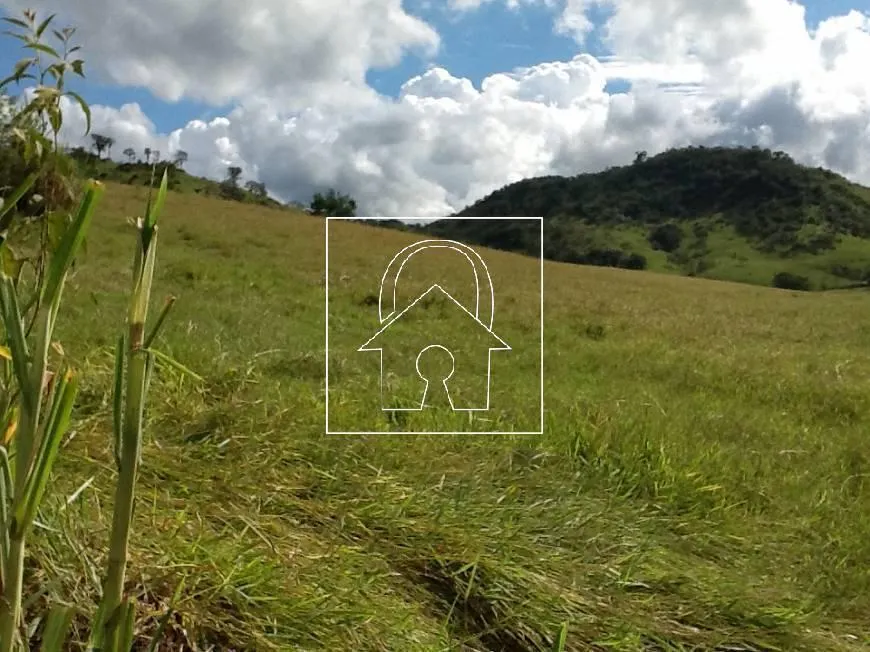 Fazenda à venda de 1.067 ha em Santa Branca, SP, Brasil