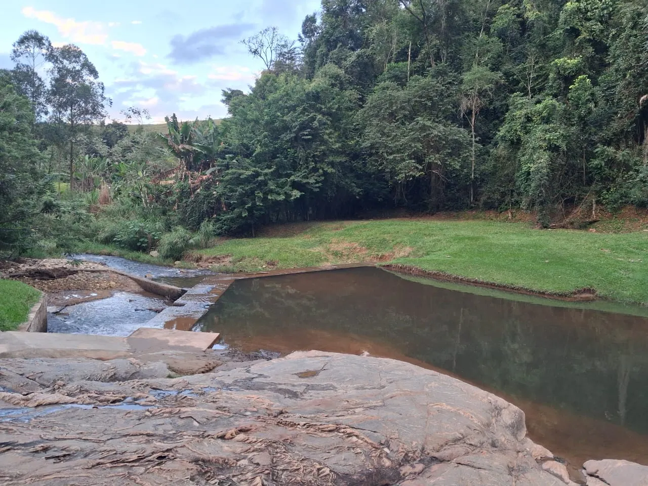 Pousada à venda de 2 ha em São José do Barreiro, SP, Brasil