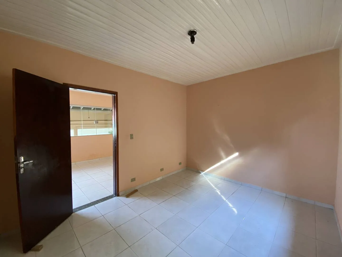 Casa à venda de 156 m² em Piraju, SP, Brasil