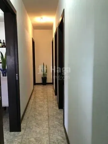 Casa à venda de 556 m² em Brusque, SC, Brasil