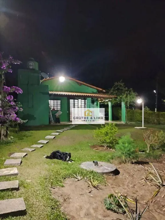 Chácara à venda de 970 m² em Santa Branca, SP, Brasil