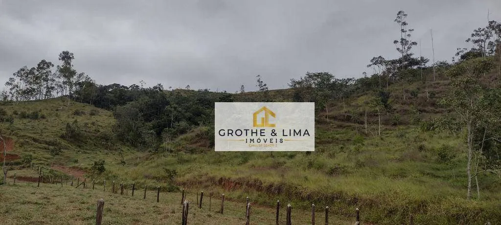 Chácara à venda de 1.300 m² em Santa Branca, SP, Brasil
