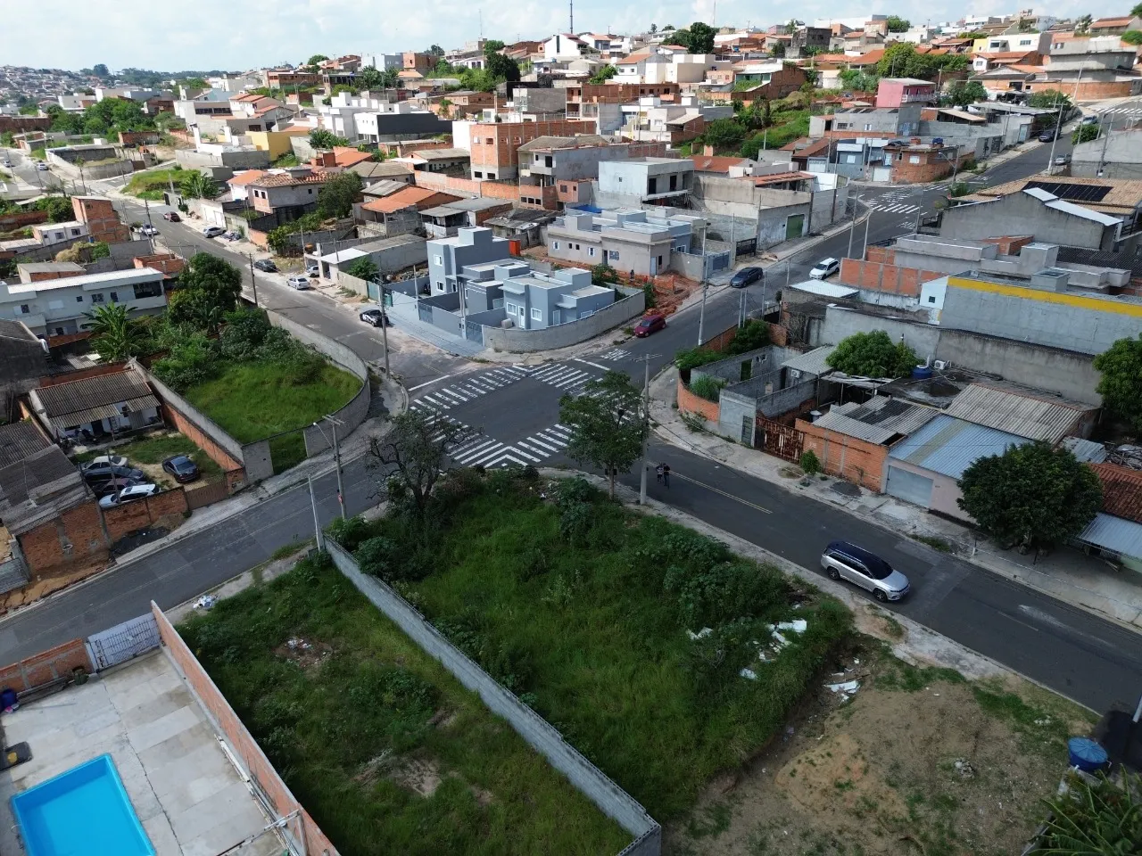 Plot for sale of 450 m² in Campinas, SP, Brazil