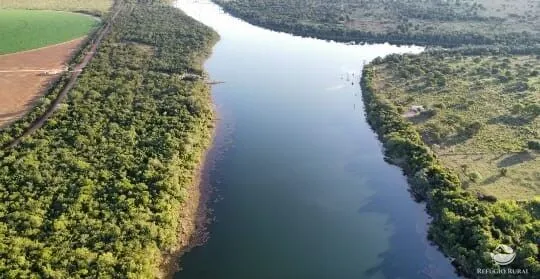 Fazenda à venda de 957 ha em Paracatu, MG, Brasil