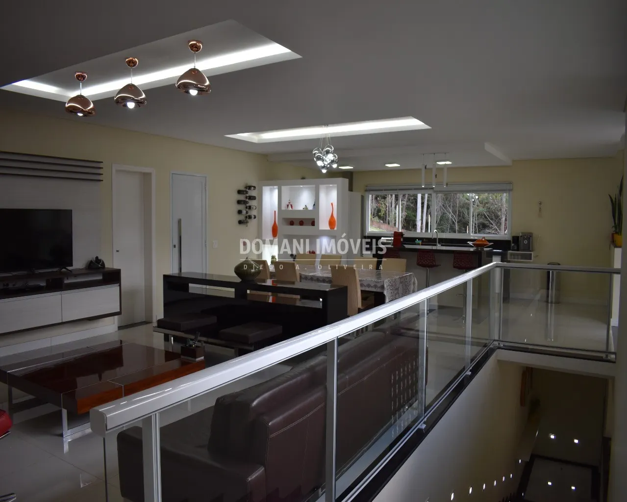 Casa à venda de 2.700 m² em Campos do Jordão, SP, Brasil