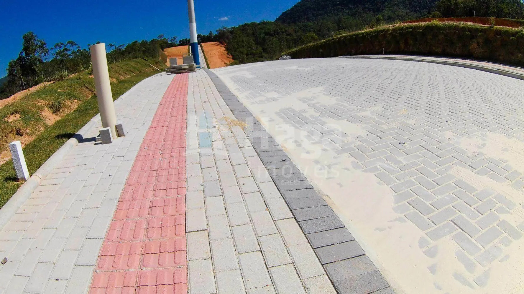 Terreno à venda de 340 m² em Guabiruba, SC, Brasil