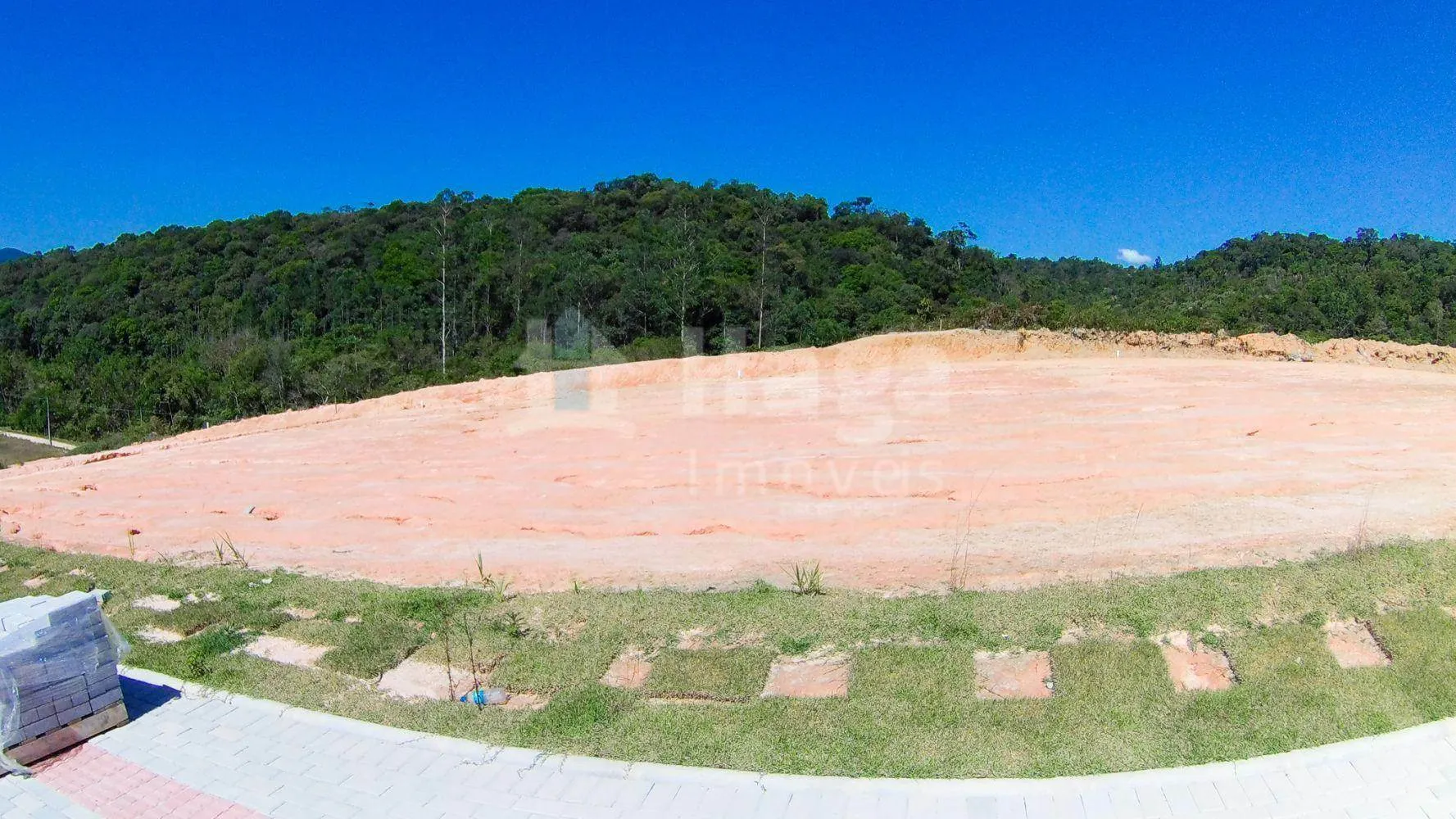 Terreno à venda de 340 m² em Guabiruba, SC, Brasil