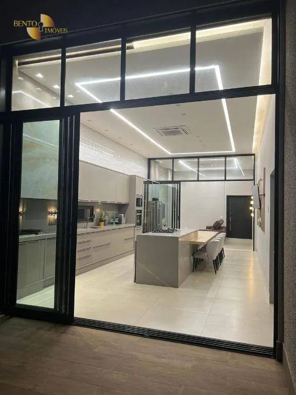 Casa à venda de 400 m² em Cuiabá, MT, Brasil
