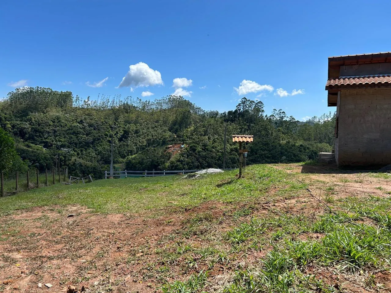 Chácara à venda de 1.525 m² em Natividade da Serra, SP, Brasil
